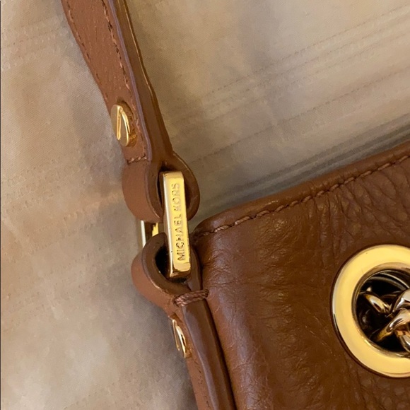 Michael Kors Brown Leather Shoulder/Crossbody Bag - Picture 3 of 10